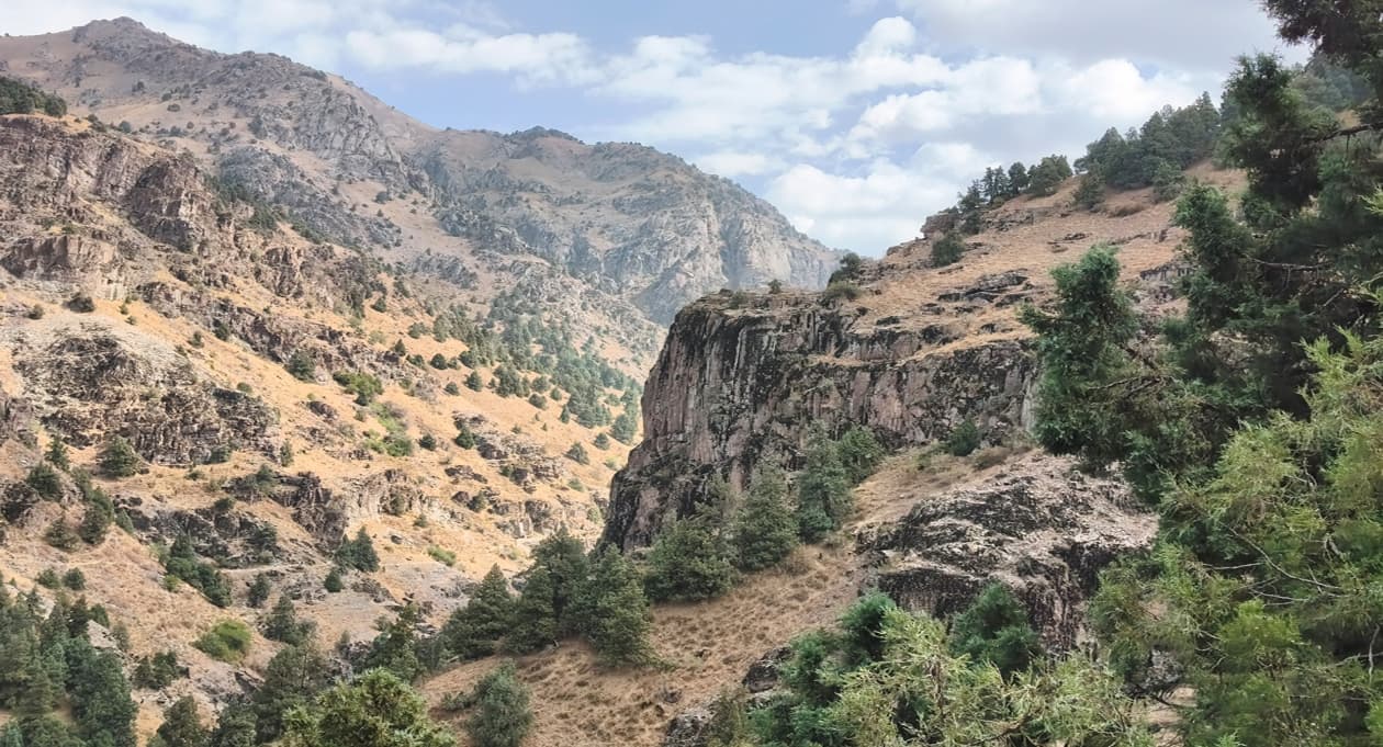 Осенняя прогулка в горах Лашкерека